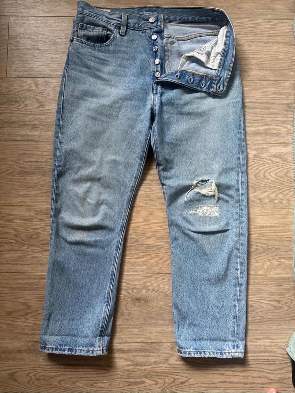 Women Levi's Premium 501
Original Fit Jeans W29 L26